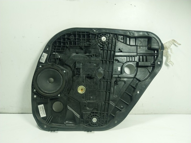 Recambio de elevalunas trasero derecho para kia carens iv 1.7 crdi referencia OEM IAM 83481A4010 83480A4050 