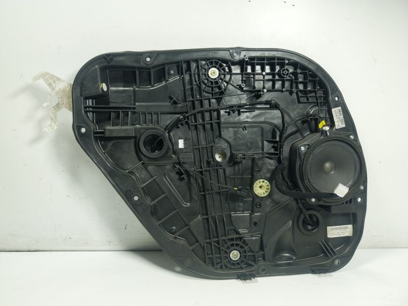 Recambio de elevalunas trasero izquierdo para kia carens iv 1.7 crdi referencia OEM IAM 83471A4010 83470A4020 