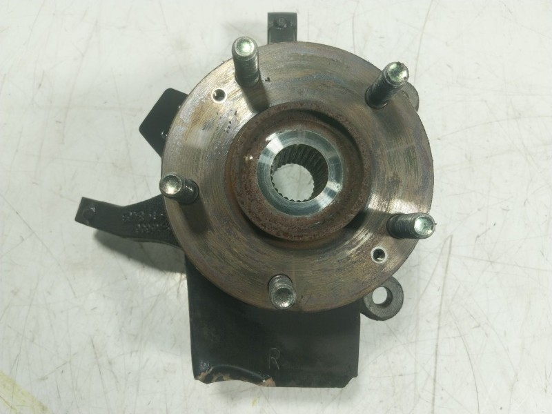 Recambio de mangueta delantera derecha para kia ceed 1.4 tgdi cat referencia OEM IAM 51716A6000  