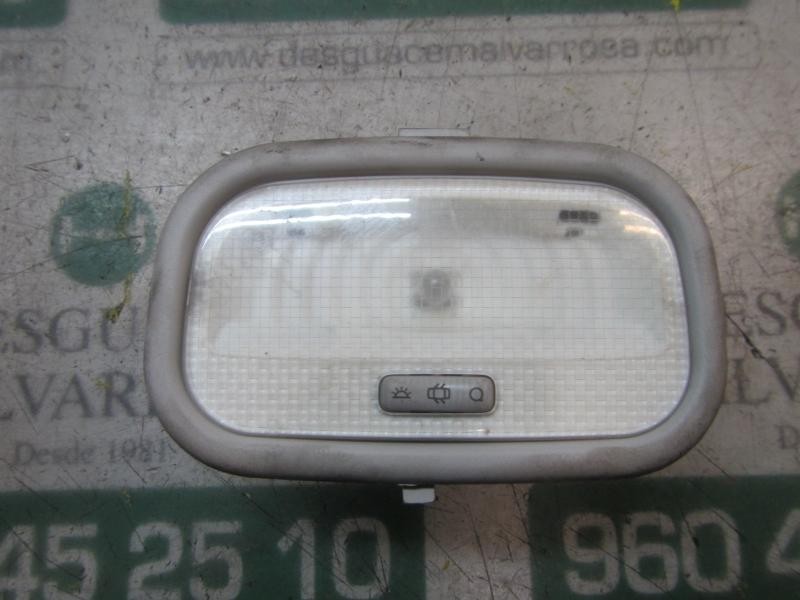 Recambio de piloto interior para peugeot partner kombi active referencia OEM IAM 6362Q2  