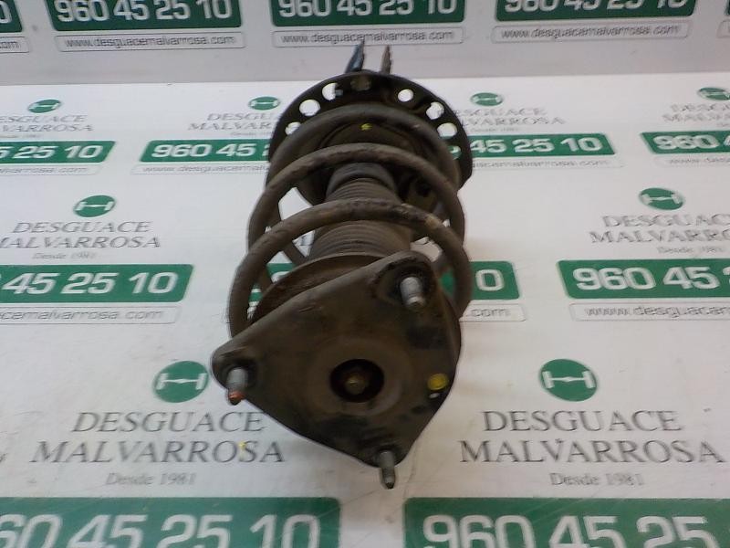 Recambio de amortiguador delantero derecho para hyundai i30 1.6 crdi cat referencia OEM IAM 546612R450  
