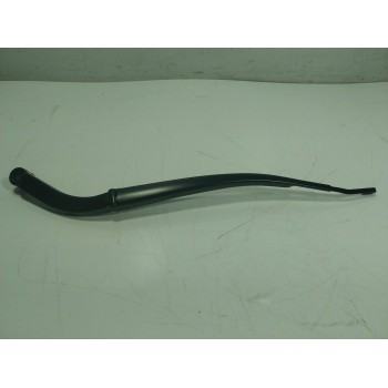 BRAZO LIMPIA DELANTERO IZQUIERDO 8522142221 