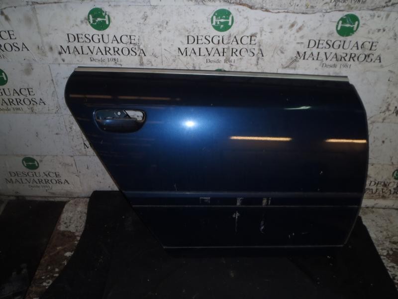 Recambio de puerta trasera derecha para audi rs 6 berlina (4b4) rs 6 berlina referencia OEM IAM 4B0833052  