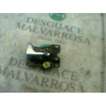 MANETA INTERIOR DELANTERA DERECHA 