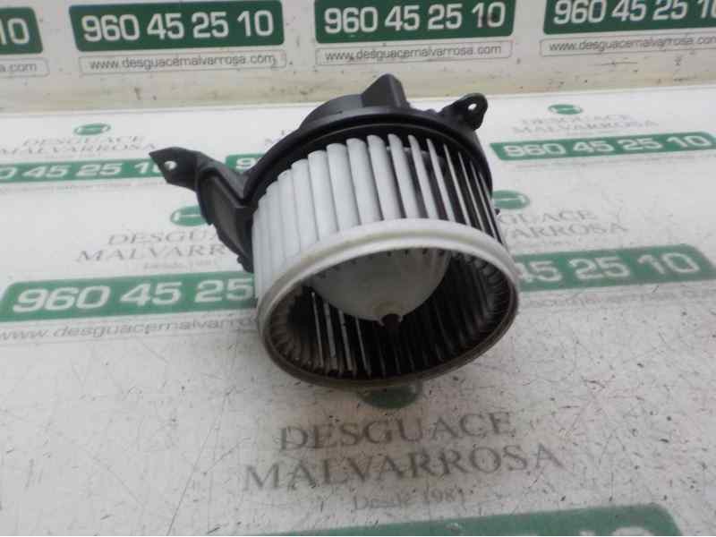 Recambio de motor calefaccion para fiat fiorino 1.3 16v jtd cat referencia OEM IAM 77366856  