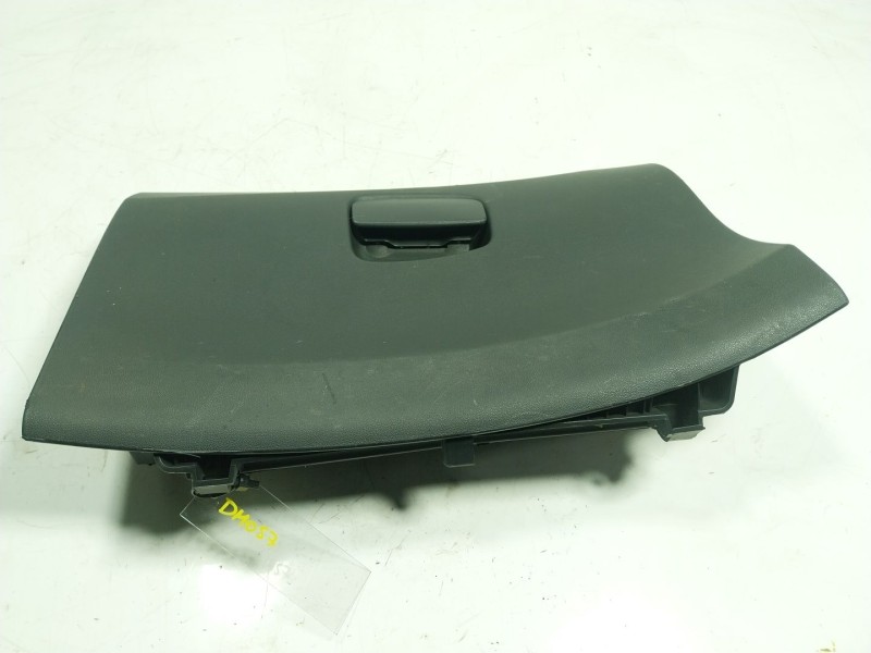 Recambio de guantera para citroën ds3 1.2 12v e-thp referencia OEM IAM 825212  