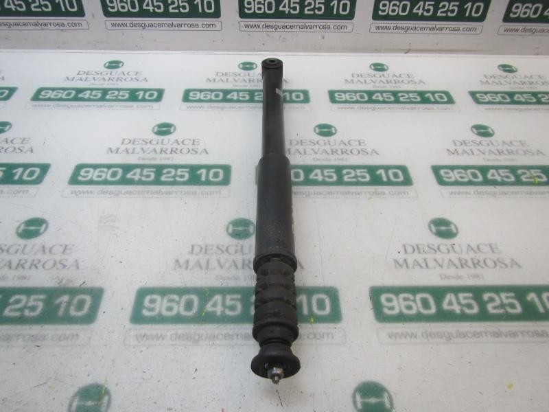 Recambio de amortiguador trasero derecho para dacia sandero essential referencia OEM IAM 562106629R  