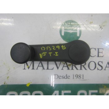 MANETA ELEVALUNAS TRASERA IZQUIERDA 8263022001WK 