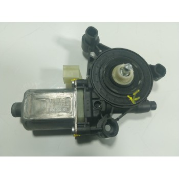 MOTOR ELEVALUNAS DELANTERO IZQUIERDO 5Q0959801C 5Q0959801C 