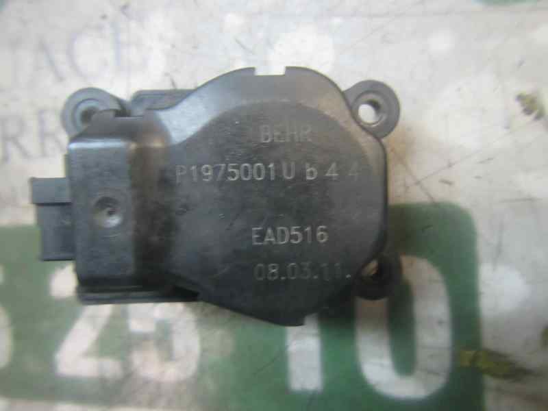 Recambio de motor apertura trampillas climatizador para peugeot 3008 1.6 16v referencia OEM IAM 6479A9  