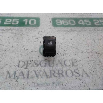 MANDO ELEVALUNAS TRASERO DERECHO 254010003R 