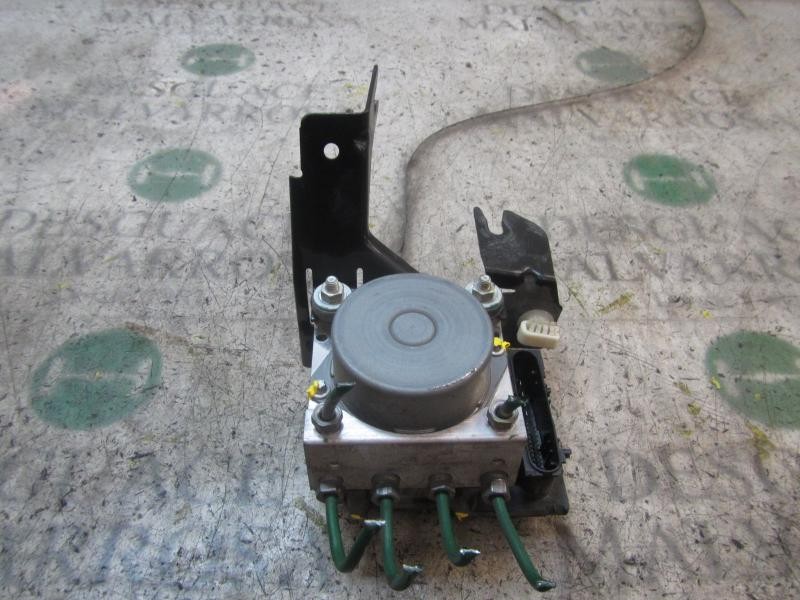 Recambio de abs para dacia sandero ambiance referencia OEM IAM 8201063079 0265262718 0265262718
