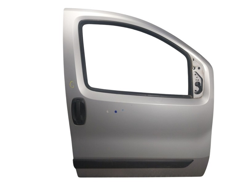 Recambio de puerta delantera derecha para fiat qubo (300) 1.3 16v m-jet cat referencia OEM IAM 1367184080  