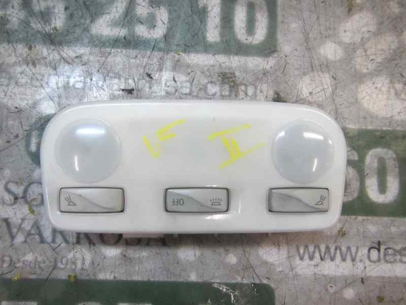 Recambio de piloto interior para renault scenic iii grand family edition referencia OEM IAM 264300008R  