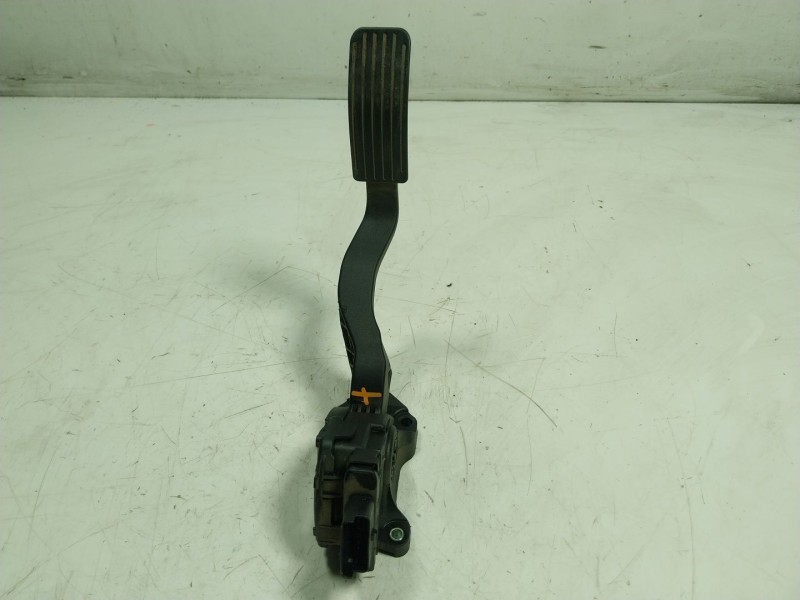 Recambio de potenciometro pedal para citroën ds3 1.2 12v e-thp referencia OEM IAM 1601CW 9671433789 