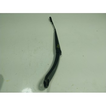 BRAZO LIMPIA DELANTERO IZQUIERDO A1768203400 
