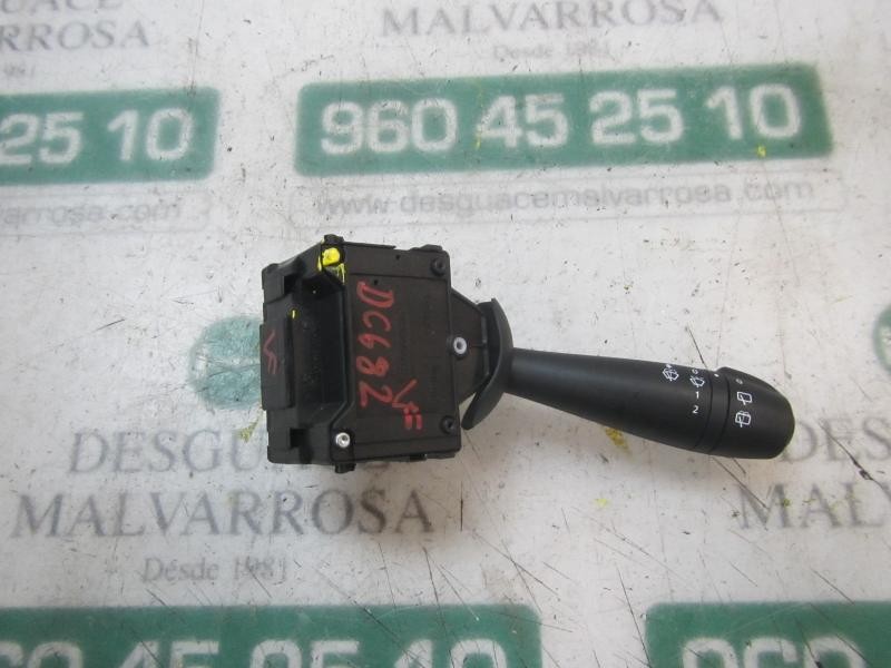 Recambio de mando limpia para dacia sandero essential referencia OEM IAM  255671274R 