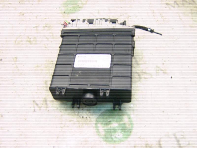 Recambio de centralita motor uce para audi a4 avant (b5) referencia OEM IAM   