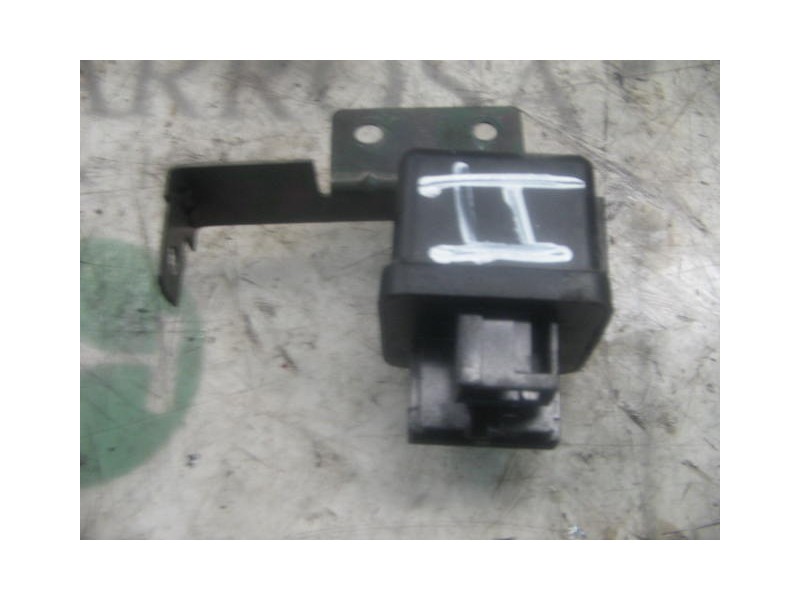 Recambio de modulo electronico para nissan trade 100 referencia OEM IAM   