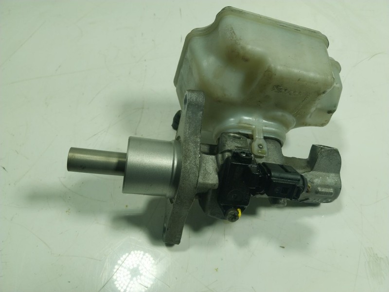 Recambio de bomba freno para skoda yeti 1.2 tsi referencia OEM IAM 1K1614019K 1K1611801 