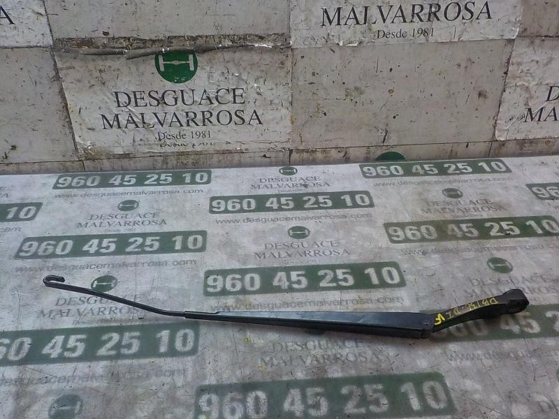 Recambio de brazo limpia delantero izquierdo para nissan nv 200 (m20) 1.5 dci cat referencia OEM IAM 28881JX31A  