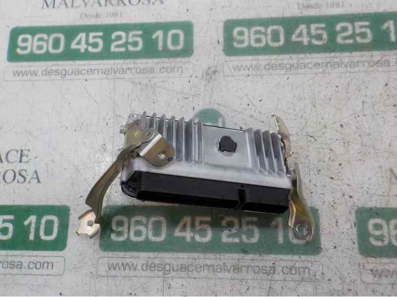 Recambio de centralita motor uce para toyota c-hr hybrid active referencia OEM IAM 89661F4250 89661F4250 MB2762006981