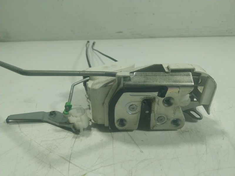 Recambio de cerradura puerta delantera derecha para citroën c-zero seduction referencia OEM IAM 9136HF  