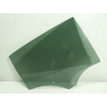 CRISTAL PUERTA TRASERO DERECHO A1567350410 