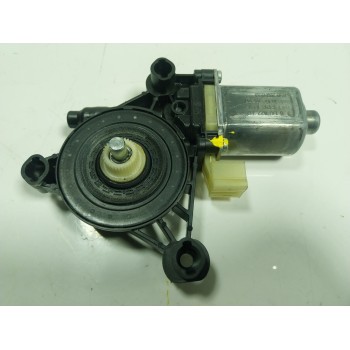 MOTOR ELEVALUNAS DELANTERO IZQUIERDO 5Q0959801B 5Q0959801 