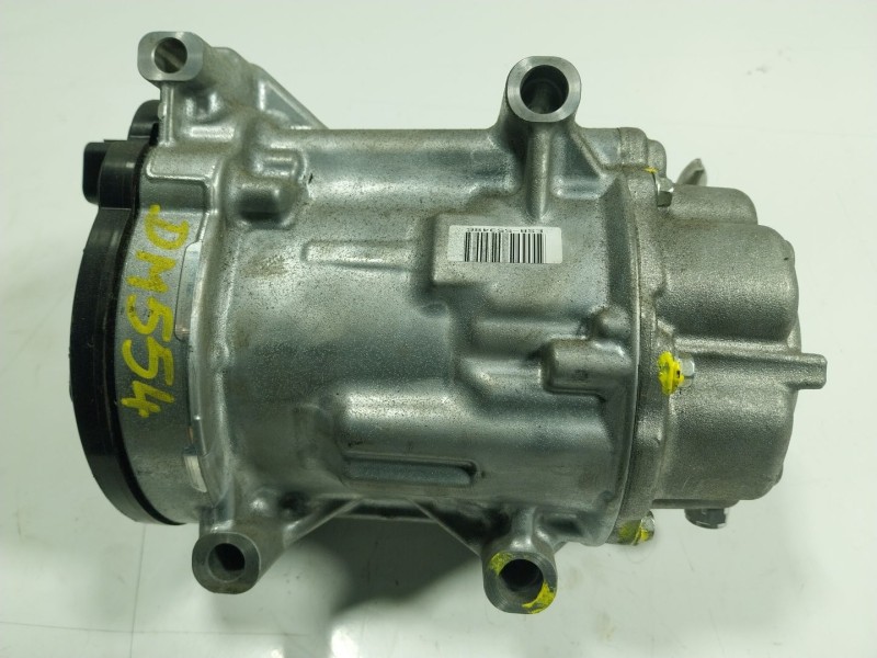 Recambio de compresor aire acondicionado para toyota yaris 1.5 vvti hev referencia OEM IAM 88370K0010 0424000741 