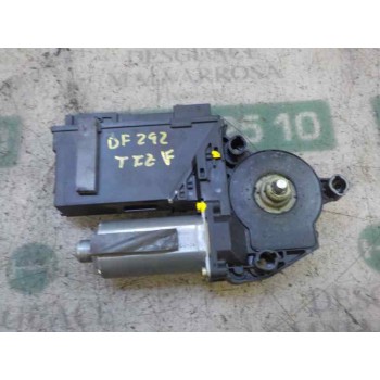 MOTOR ELEVALUNAS TRASERO IZQUIERDO 3D0959703G 3D0959703D 