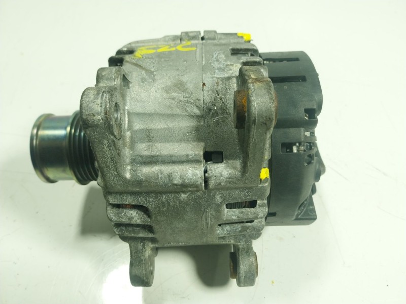 Recambio de alternador para skoda superb combi (3v5) 1.4 16v tsi referencia OEM IAM  04C903023K 