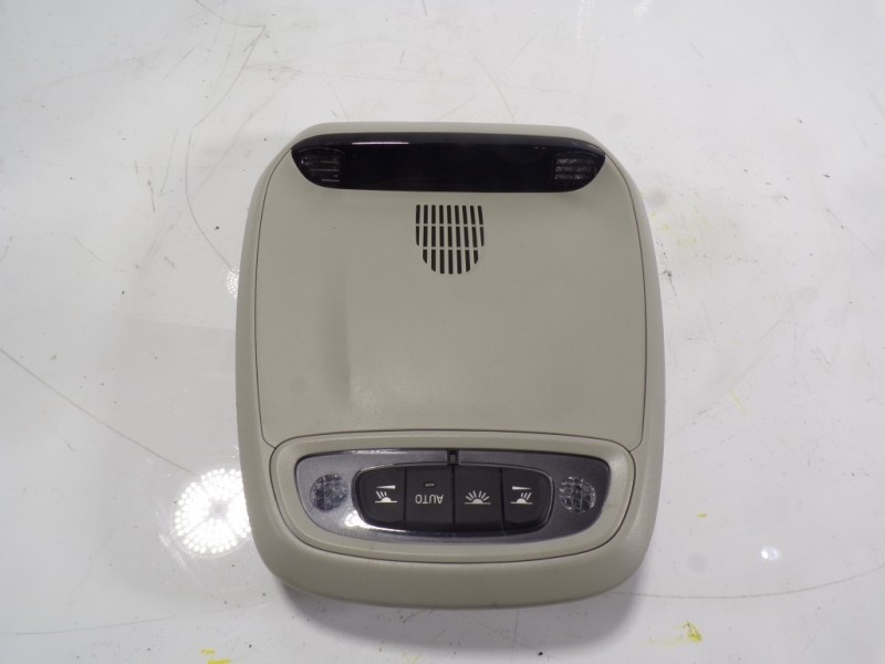 Recambio de piloto interior para volvo v40 2.0 diesel cat referencia OEM IAM 39828786  