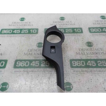 MANDO ELEVALUNAS TRASERO DERECHO 84810F4030 