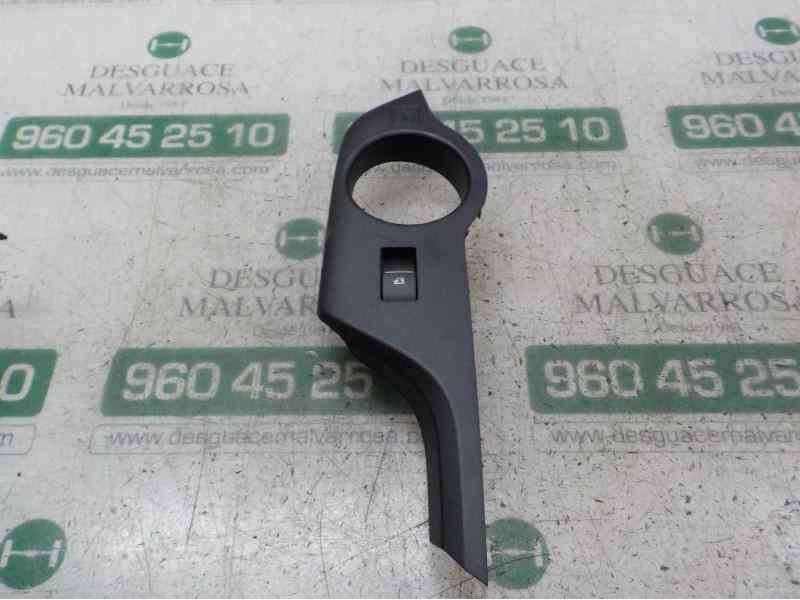 Recambio de mando elevalunas trasero derecho para toyota c-hr hybrid active referencia OEM IAM 84810F4030  