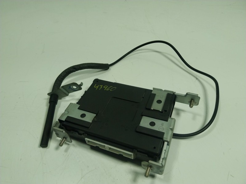 Recambio de modulo electronico para kia carens iv 1.7 crdi referencia OEM IAM 95400A4700 95400A4700 