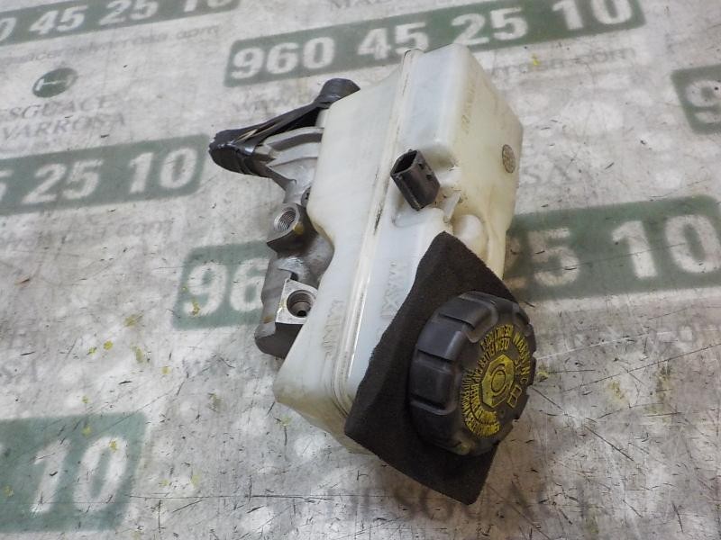 Recambio de bomba freno para dacia lodgy 1.5 dci diesel fap cat referencia OEM IAM 460112629R  