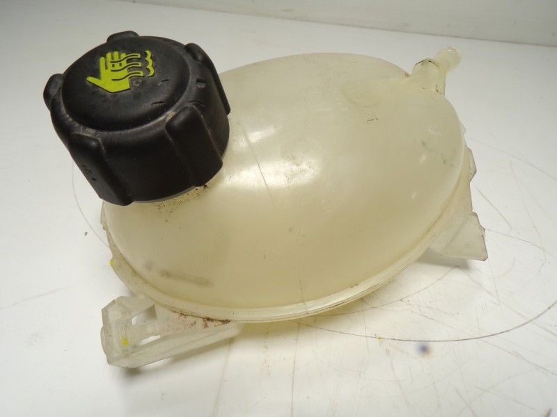 Recambio de deposito expansion para dacia sandero 1.0 12v cat referencia OEM IAM 217104354R 217107259R 