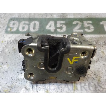 CERRADURA PUERTA DELANTERA DERECHA 805025267R 