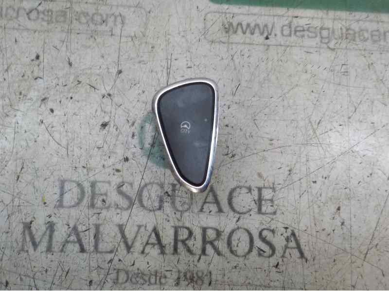 Recambio de mando multifuncion para opel corsa e 1.4 referencia OEM IAM 39031664  