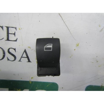 MANDO ELEVALUNAS DELANTERO DERECHO 61316970247 