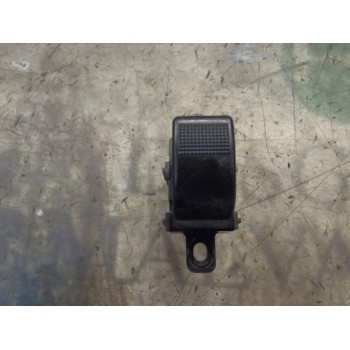 MANDO ELEVALUNAS TRASERO DERECHO GE4T66370A 