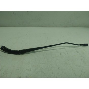 BRAZO LIMPIA DELANTERO DERECHO 