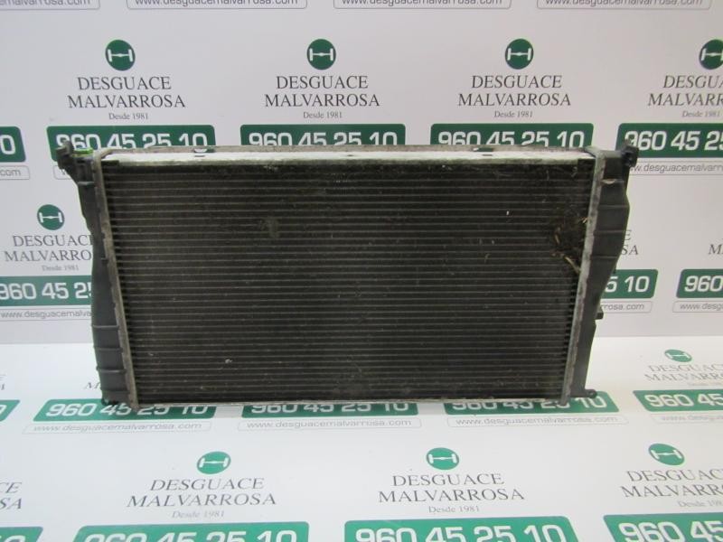 Recambio de radiador agua para bmw serie 1 berlina (e81/e87) 120d referencia OEM IAM 17117788903  