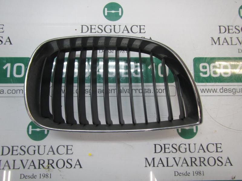 Recambio de rejilla para bmw serie 1 berlina (e81/e87) 120d referencia OEM IAM 51137077130  