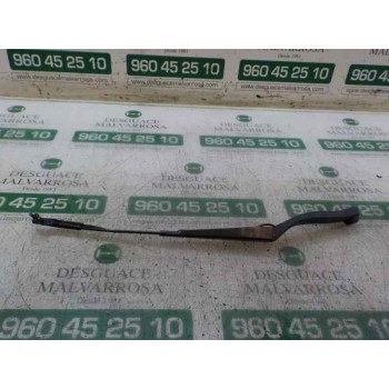 BRAZO LIMPIA DELANTERO IZQUIERDO A2048200944 