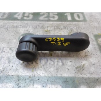 MANETA ELEVALUNAS TRASERA IZQUIERDA 8200673745 