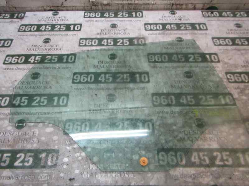 Recambio de cristal puerta trasero derecho para ford fiesta (cb1) trend referencia OEM IAM 1591457  