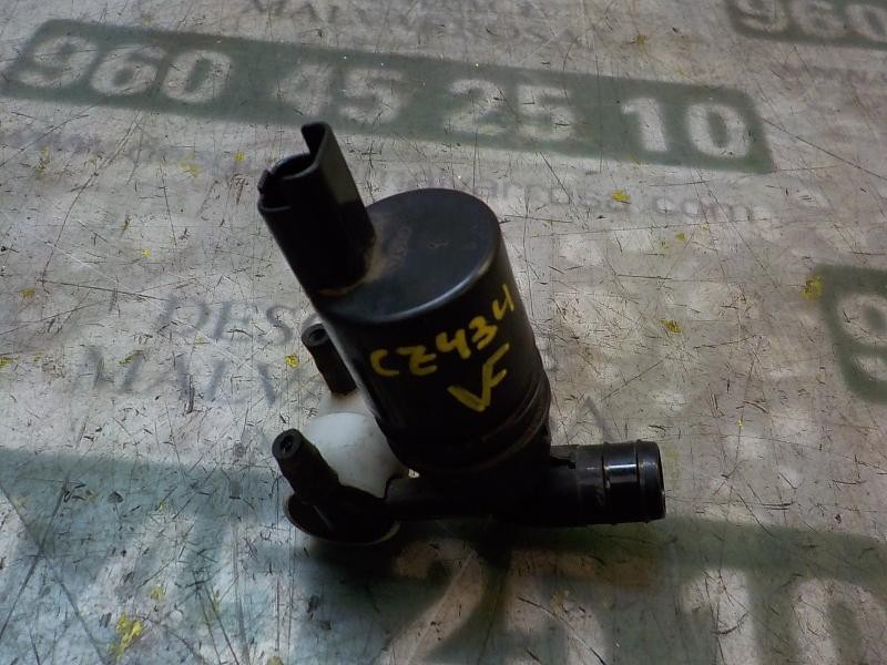 Recambio de bomba limpia para peugeot 3008 1.6 hdi fap referencia OEM IAM   