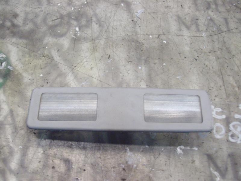 Recambio de piloto interior para bmw serie 7 (e38) 730d automático referencia OEM IAM 63318360010  